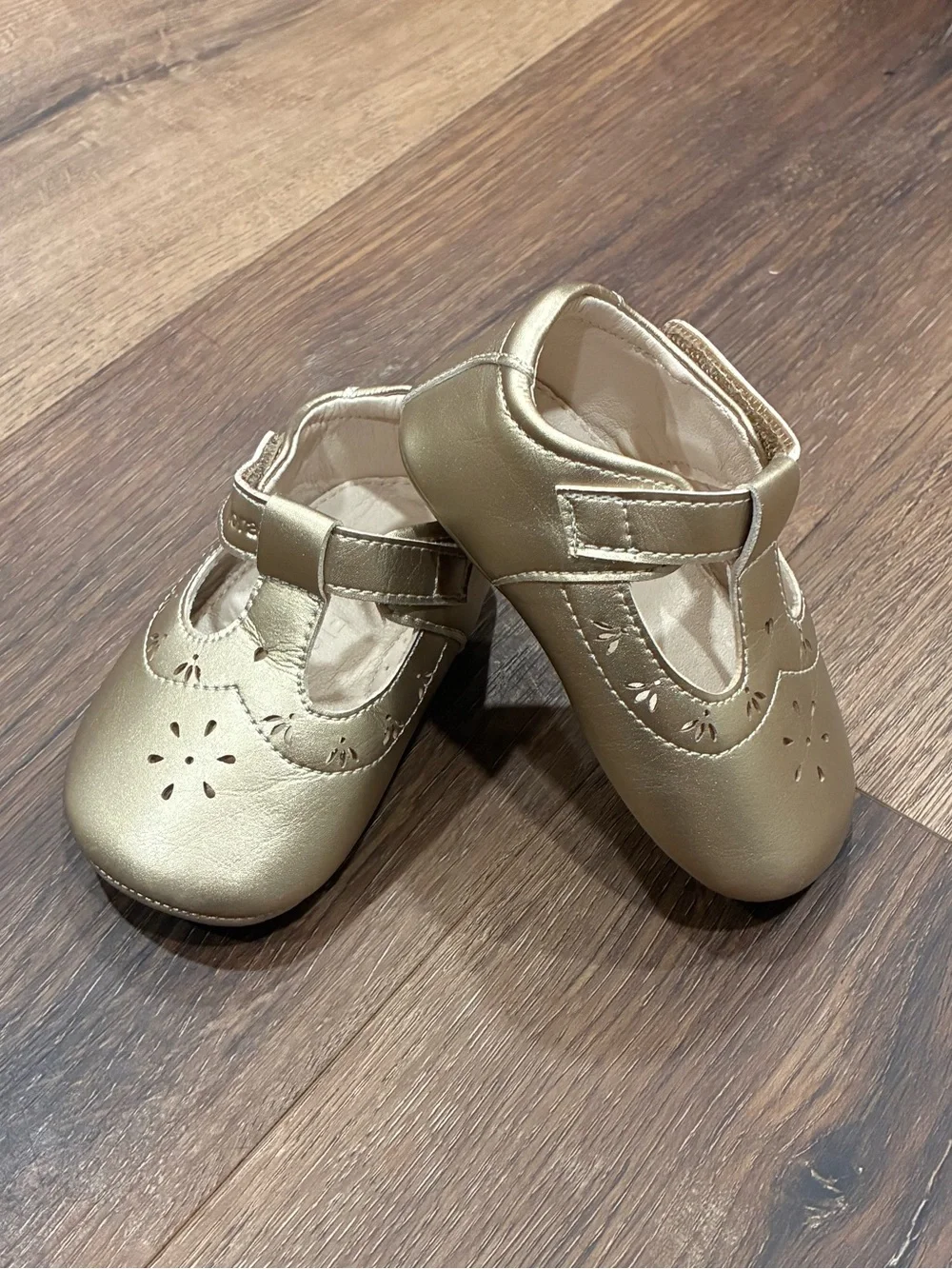 Felix & Flora Gold Mary Jane Shoes Dress Walker 4 Baby